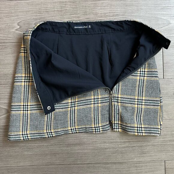 Abercrombie & Fitch Plaid Mini Skirt Front Zipper Micro Houndstooth Size M - Picture 3 of 4